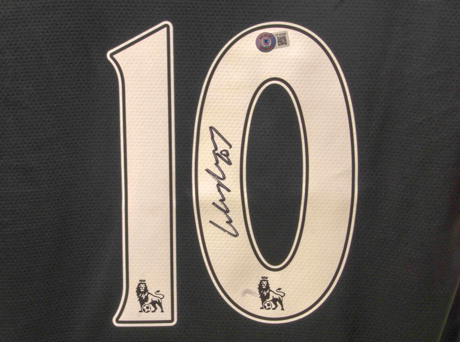 Wayne Rooney Signed Manchester United Away Soccer Jersey #10 with Beckett COA